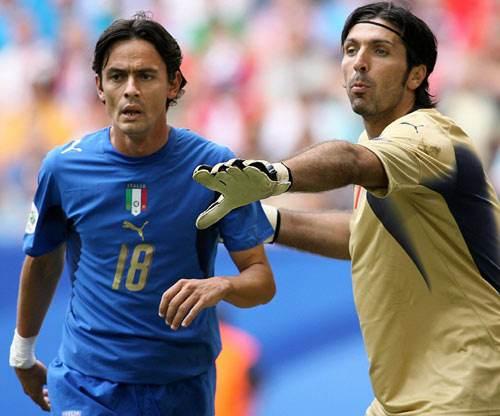 了梅西居中 了梅西居中