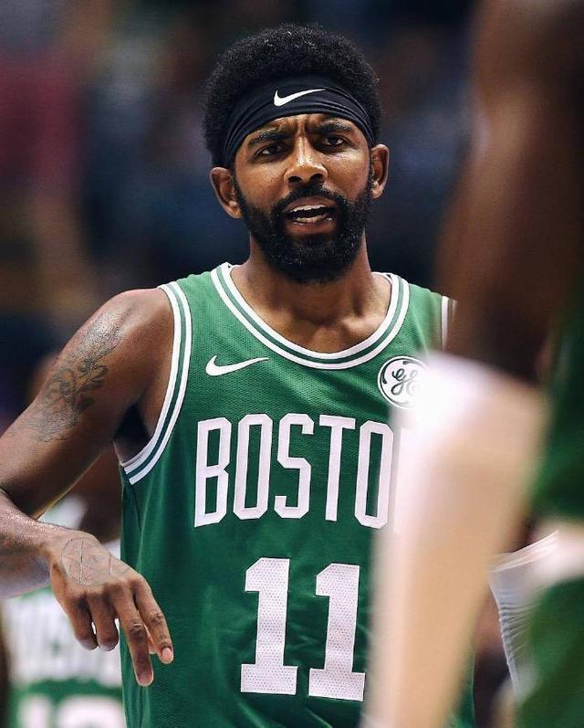 会事件的背 会事件的背